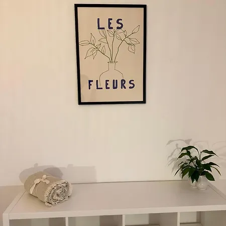 Daire Hygge - 100qm In Bester Lage Mit Parkplatz Und Balkon *