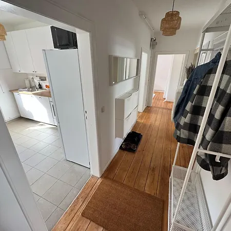 Hygge - 100qm In Bester Lage Mit Parkplatz Und Balkon