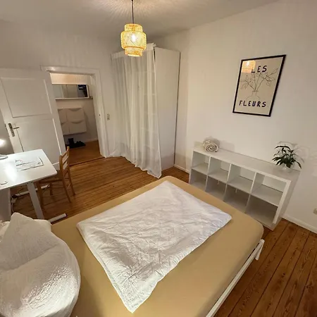 Daire Hygge - 100qm In Bester Lage Mit Parkplatz Und Balkon