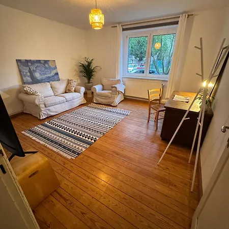 Apartment Hygge - 100qm In Bester Lage Mit Parkplatz Und Balkon *
