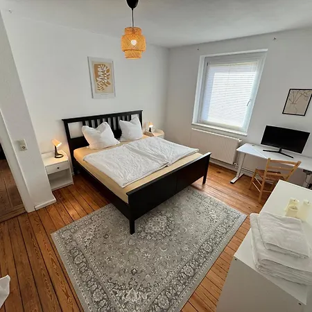Hygge - 100qm In Bester Lage Mit Parkplatz Und Balkon Apartment